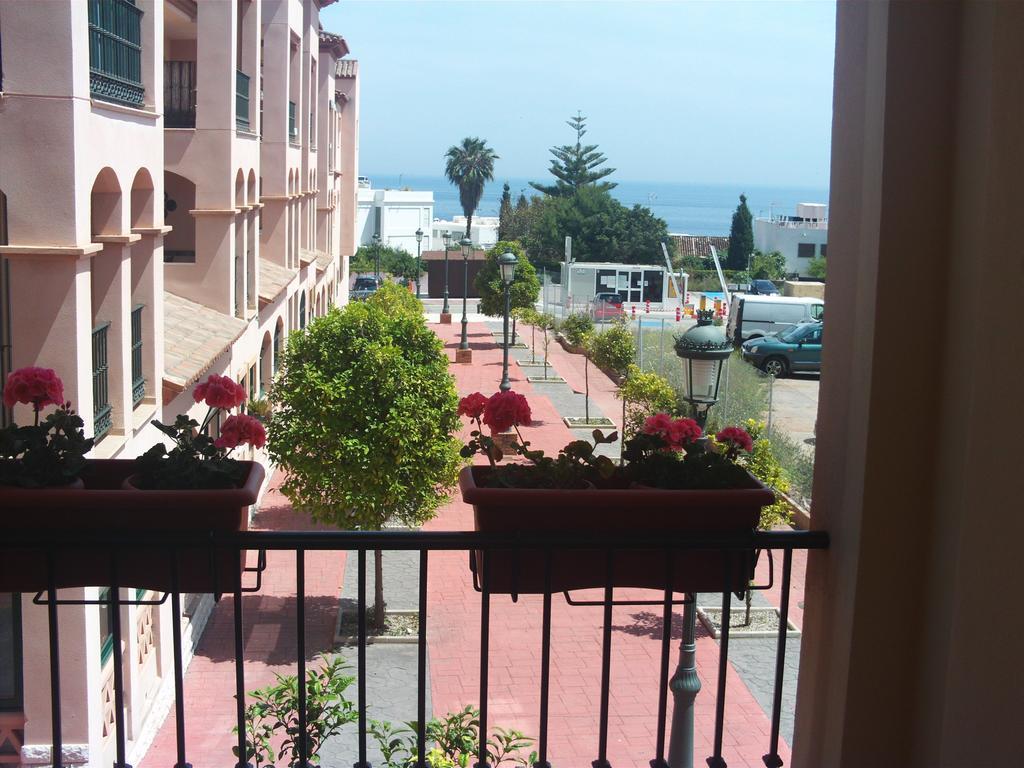 Ferienwohnung Luxurious Carabeo 2000 1.3 Nerja Exterior foto